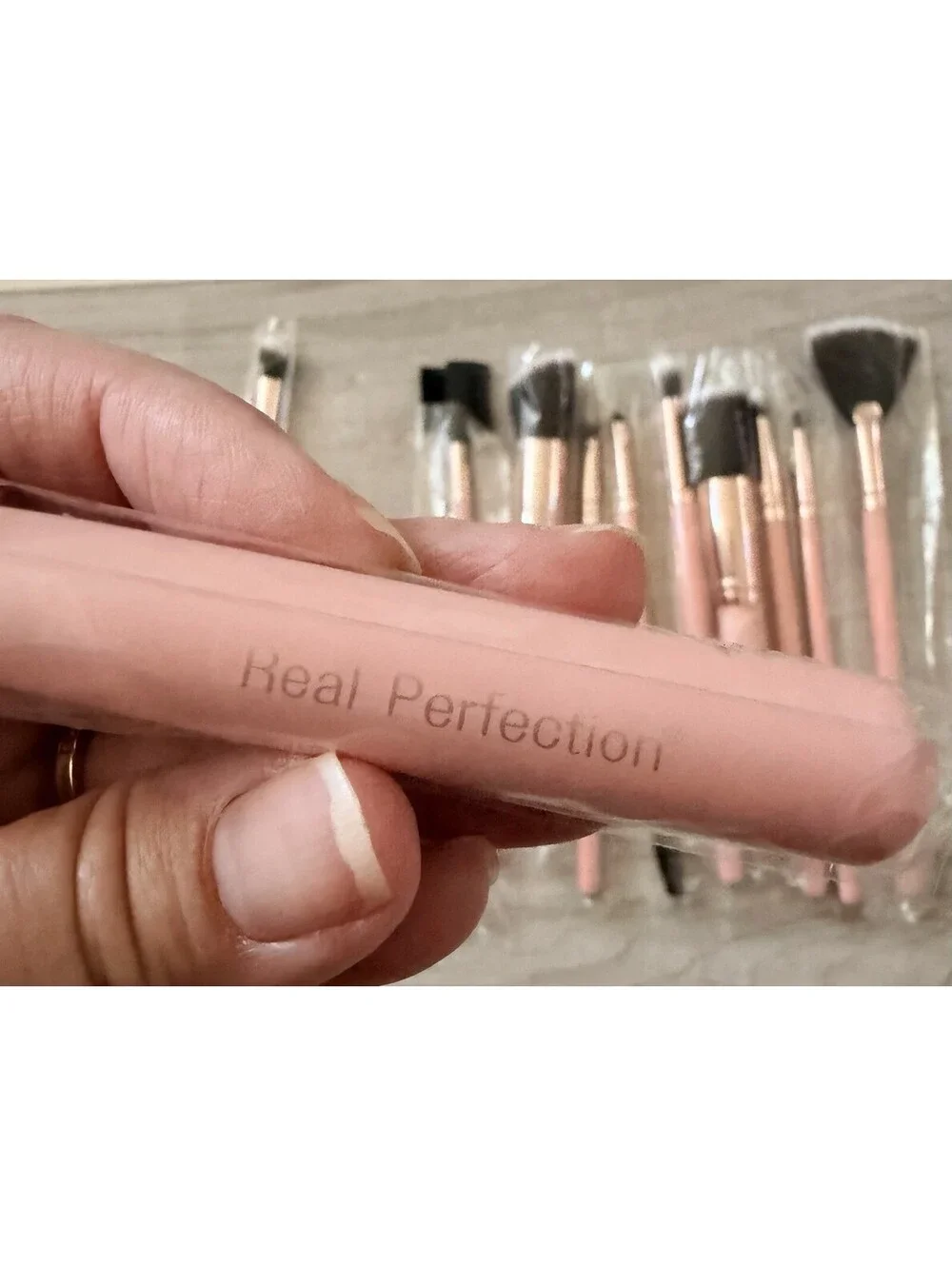 Real Perfection Makeup Brush Set Pink New